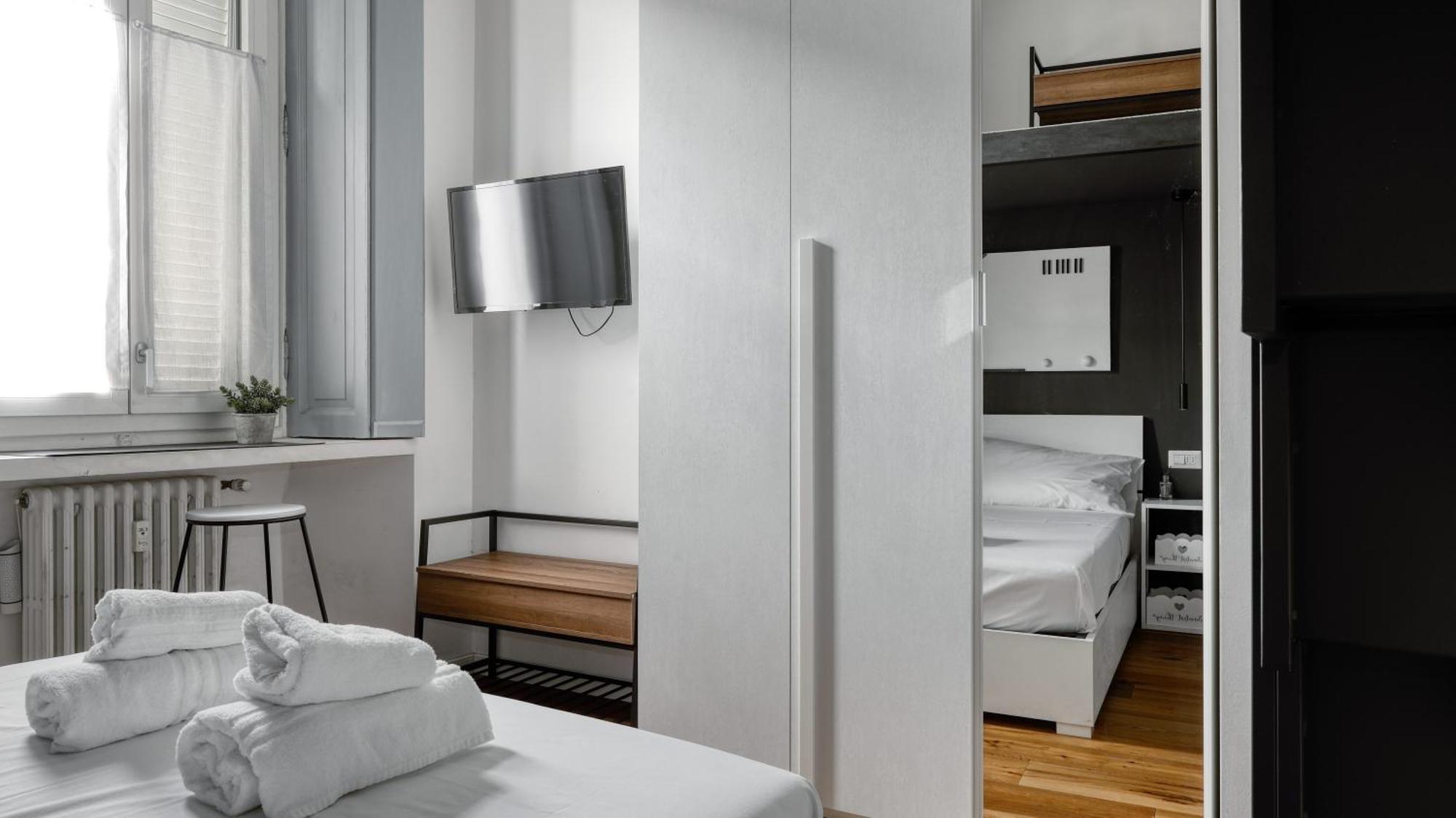 Ideal Rent - Farini 74 Milan